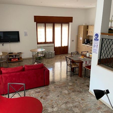 Villa Alma Fiumicino Eksteriør billede